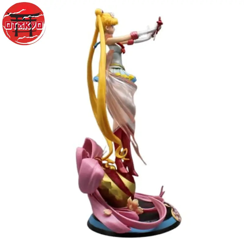 figurine-sailor-moon-super-sailor-moon™
