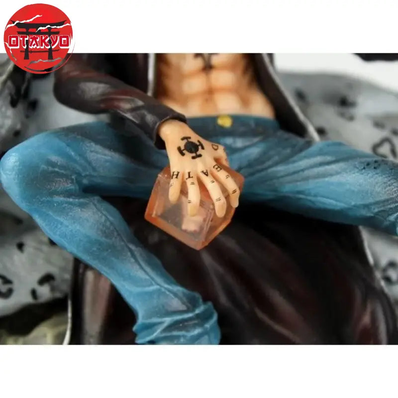Figurine de Trafalgar D. Law du très célèbre manga One Piece