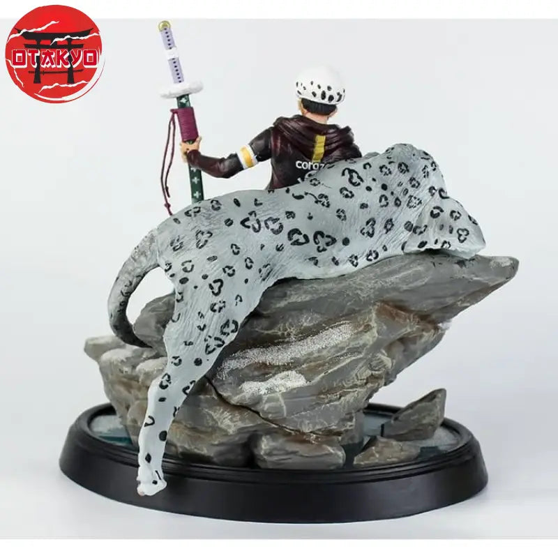 Figurine de Trafalgar D. Law du très célèbre manga One Piece
