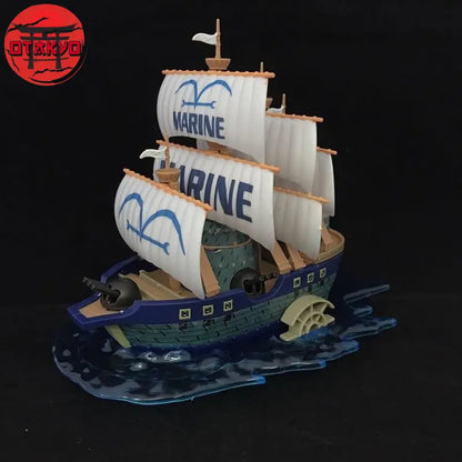 Figurine du Navire de la Marine - One Piece