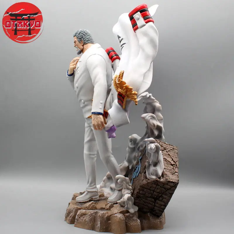 figurine-garp-one-piece™
