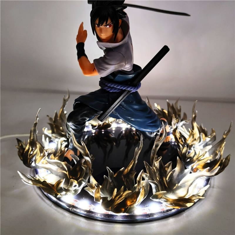 Figurine LED Sasuke Uchiwa - Naruto Shippuden™ - Otakyo