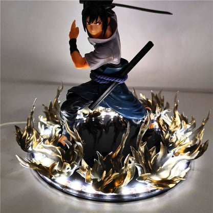 Figurine LED Sasuke Uchiwa - Naruto Shippuden™ - Otakyo